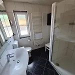 Am Schiegl - Gerne Auch Handwerker, Monteure *