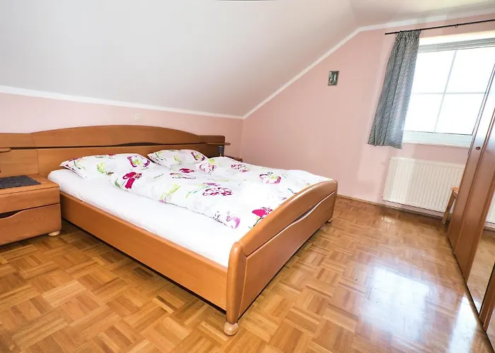 Am Schiegl - Gerne Auch Handwerker, Monteure Διαμέρισμα Brennberg